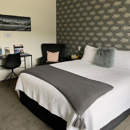 Lakeview Terrace Accommodation Cromwell Bagian luar foto